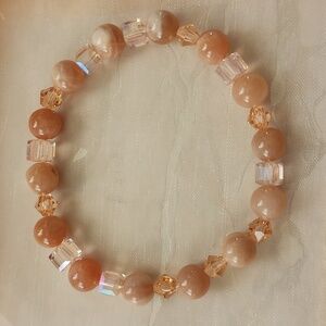 Handmade Sunstone and Gold Beaded Bracelet